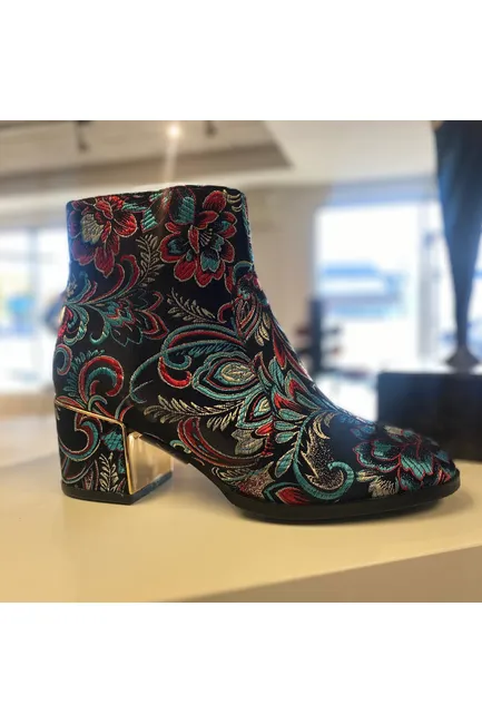 Waterproof Aqua-Flex Ankle Boots - Flower Child Too Style