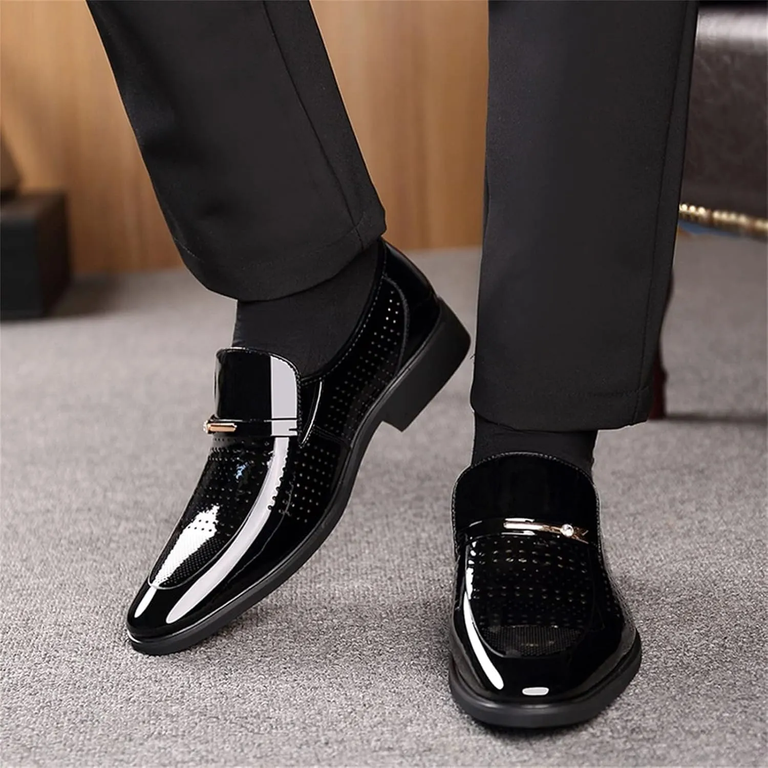 BORAMAX Mens Leather Oxford Shoes Male Pointed Toe Suit Shoes Flats Men Business Shoes wingtip Dress Shoes PU Leather Shoes