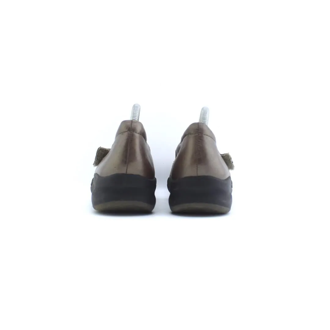 CLARKS IN-MOTION