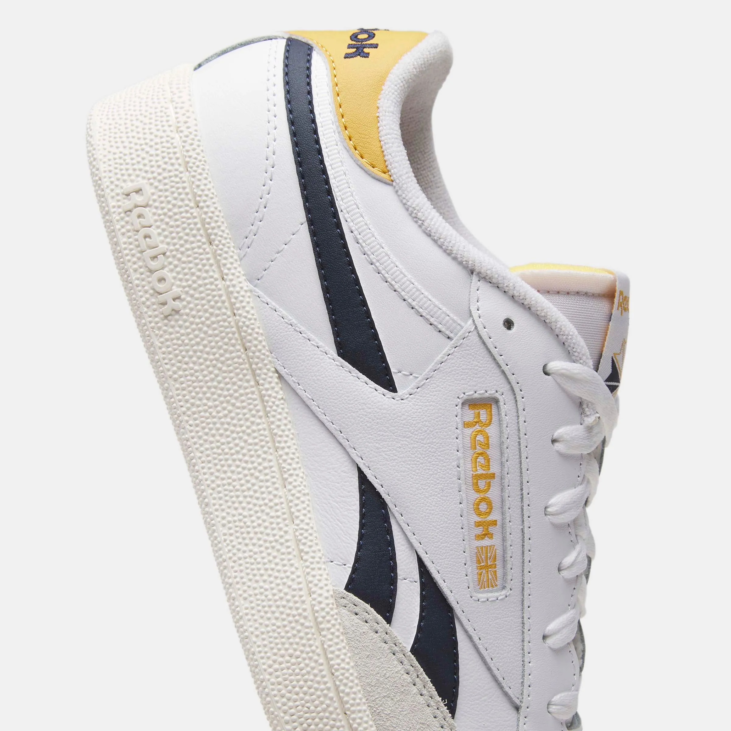 Club C Revenge Men's Shoes White/Vector Navy/Retro Gold