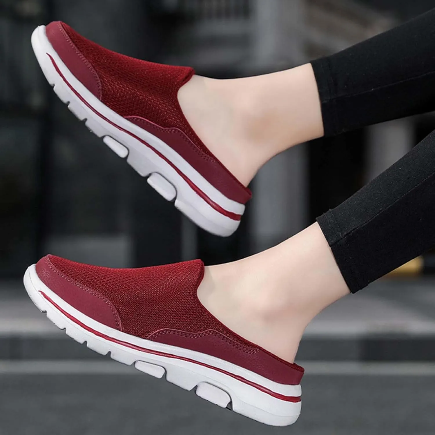 Comfortable and Breathable Flat Soled Slip On Mesh Heelless Casual Shoes for Men and Women Casual Skate Shoes