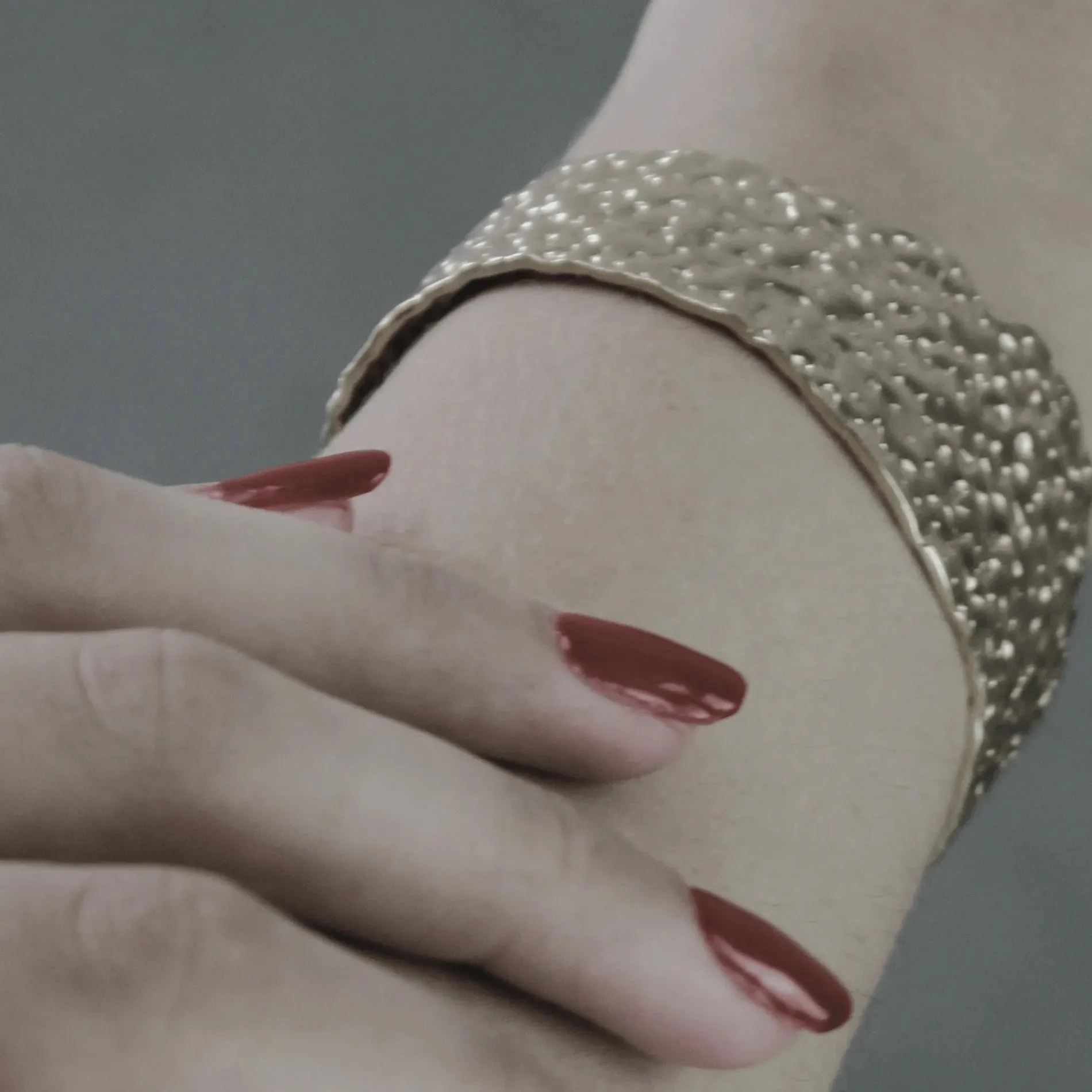 Courage Waterproof Irregular Statement Cuff Bracelet 18K Gold Plating