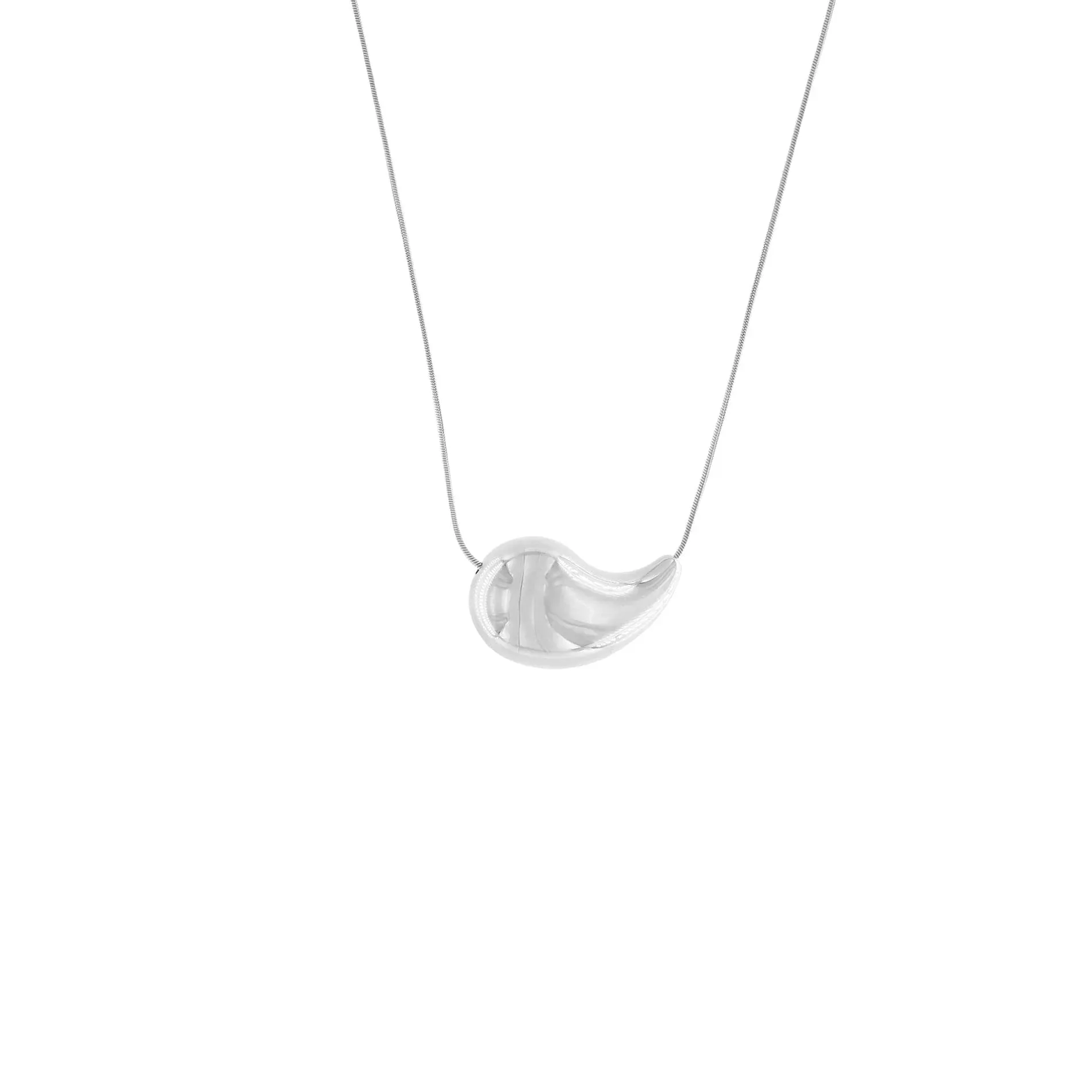 Courage Waterproof Short Paisley Necklace Silver Plating