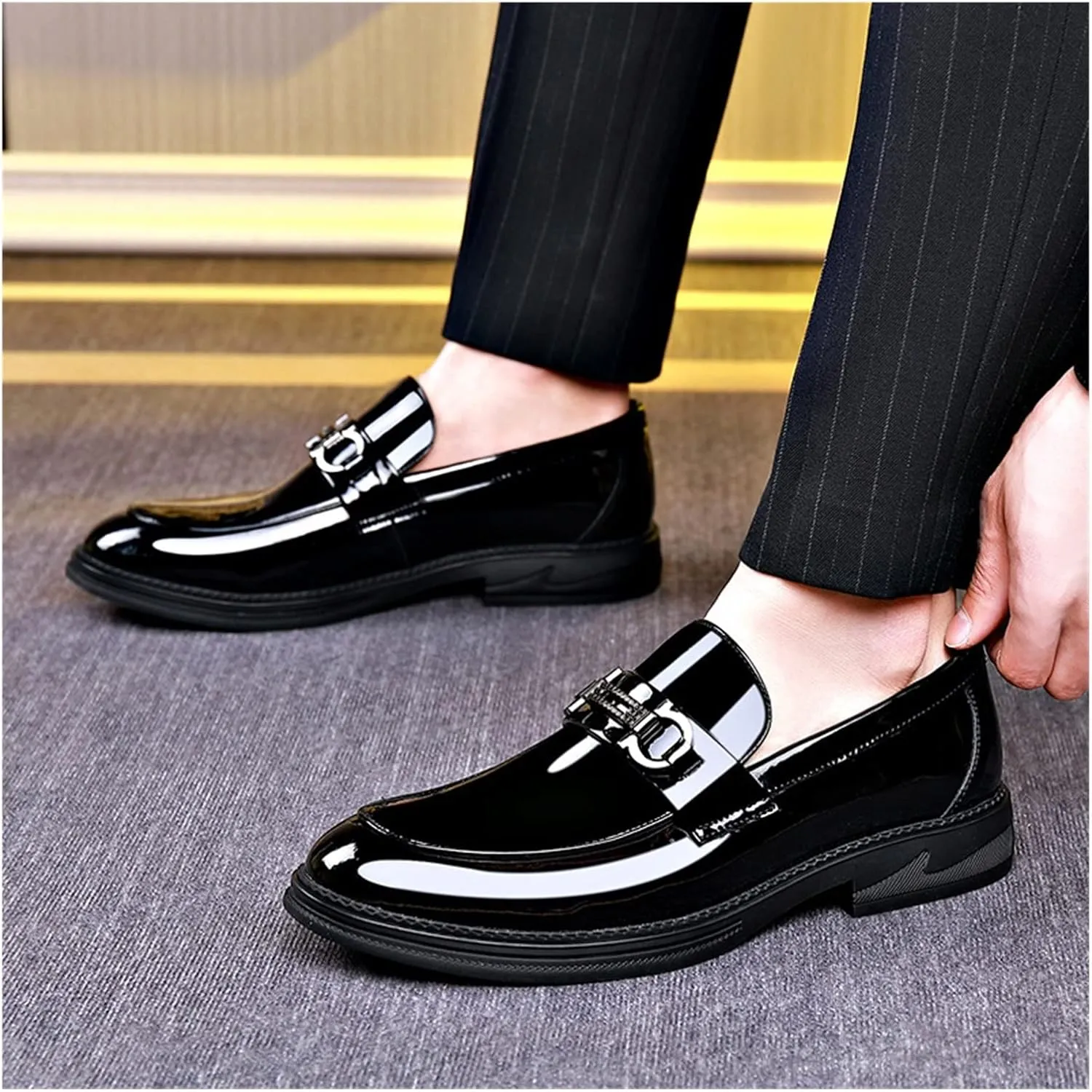 HASMI Leather Shoes Men's Leather Casual Men's Shoes Trendy Shiny British All-Match Small Leather Shoes Men's Business Formal Shoes