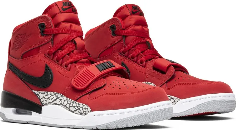 Jordan Legacy 312 Toro Sneakers, Red