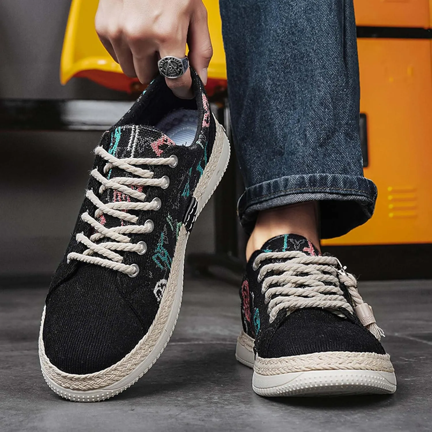 Men's Casual Sneakers Fashion Lace-up Canvas Casual Shoes Comfortable Lightweight Slip On Shoes Outdoor Breathable Non-Slip Walking Shoes Casual Loafers