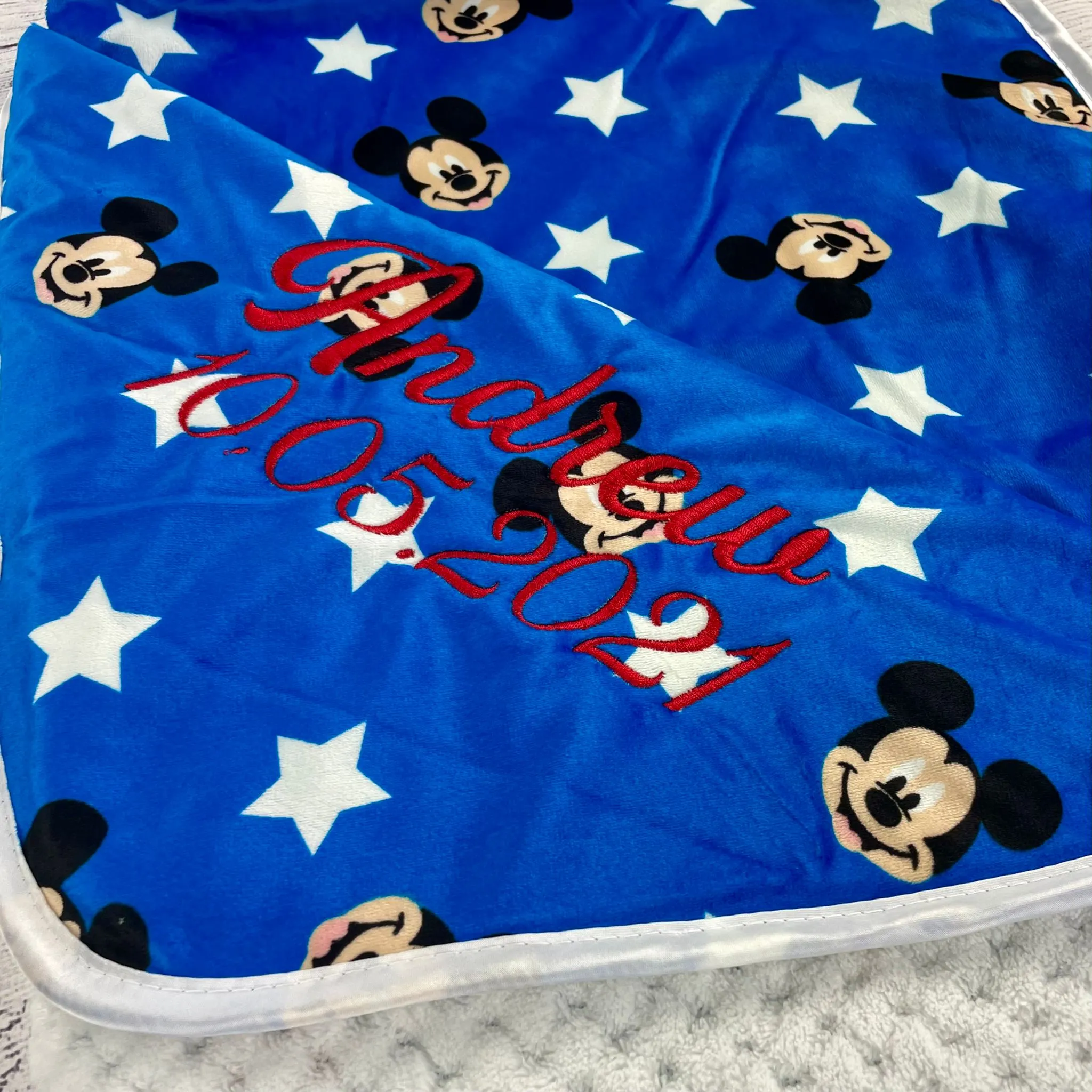 Personalized Disney Baby Blanket - Mickey Mouse